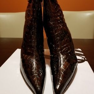 Stuart weitzman brown patent leather boots
